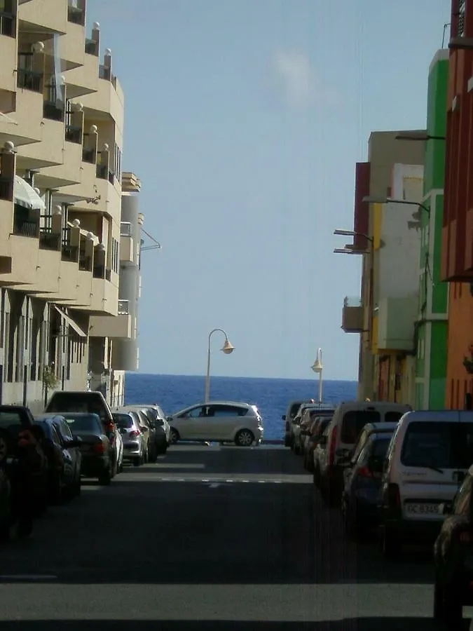 A Un Paso Del Mar Apartment Arinaga